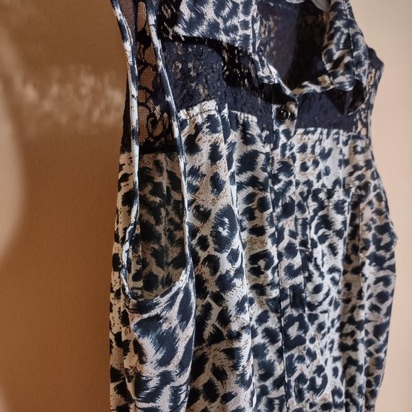 Speed Control New York Leopard Print Dress w/ Lace - Picture 4 of 8
